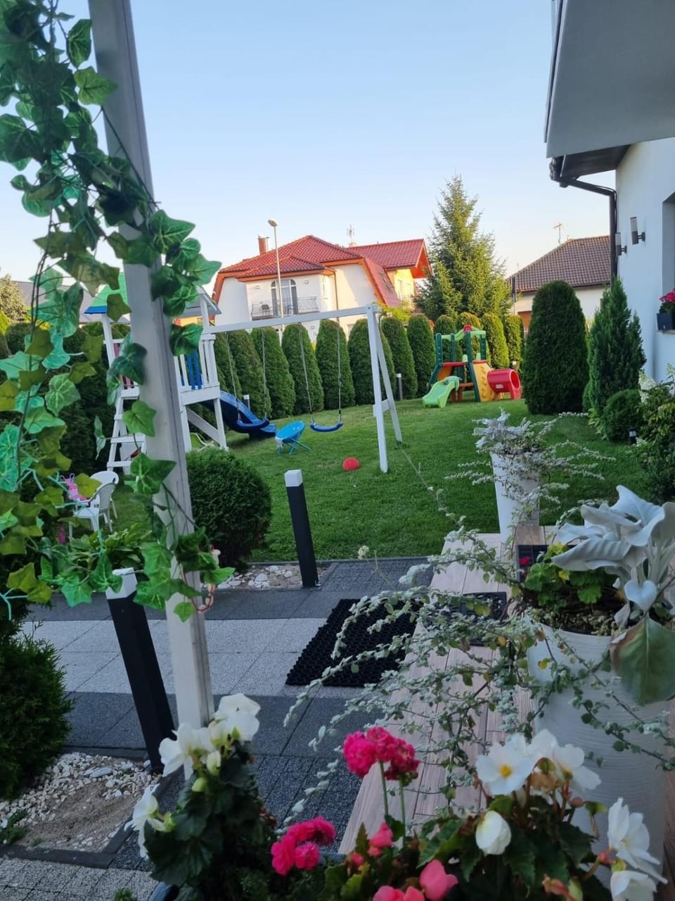 Pensjonat Dziki Zakątek Bed and Breakfast in West Pomeranian Voivodeship, Poland