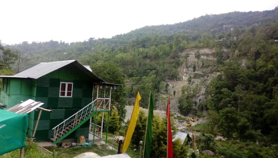 Bird's eye view, Landmark view, Mountain view