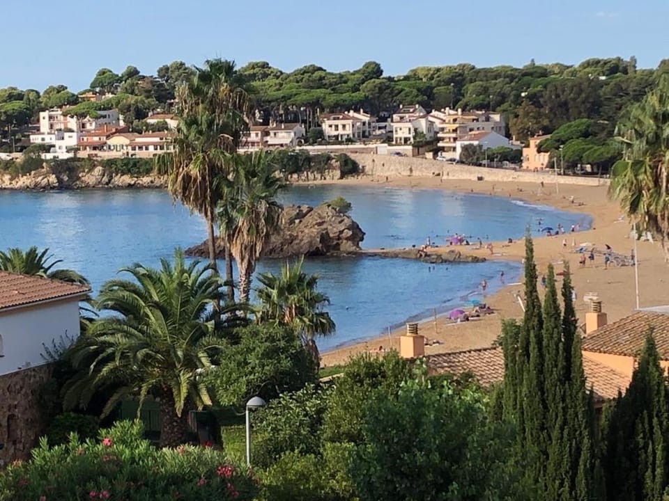 Apartamento en la Playa de la Fosca Apartment in Baix Empordà