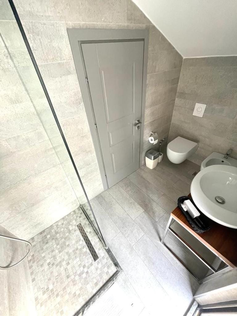 Vila Shard Boutique Hotel Bed and Breakfast in Tirana