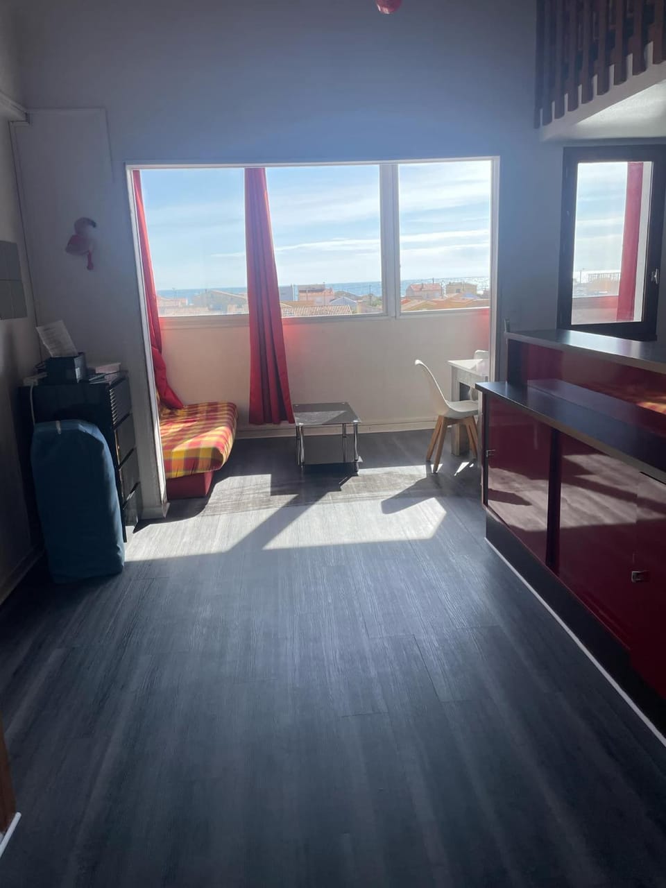 F3 NARBONE-PLAGE AVEC SOLARIUM 250M DE LA MER VUE MER ET CLAPE Apartment in Narbonne