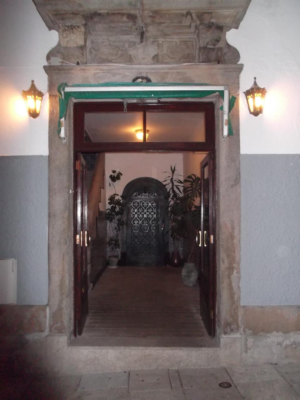 Residencial Galo D'Ouro Bed and Breakfast in Viana do Castelo District, Portugal