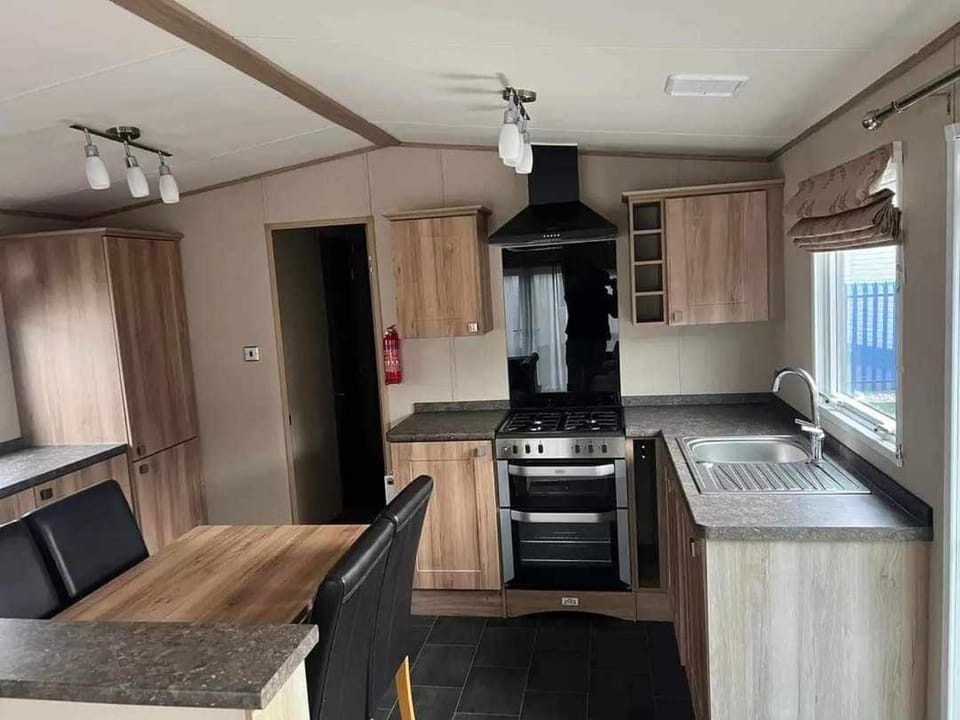 PG144 on the Golden Palm Chapel St Leonards 3 bed deluxe Apartment in Chapel Saint Leonards