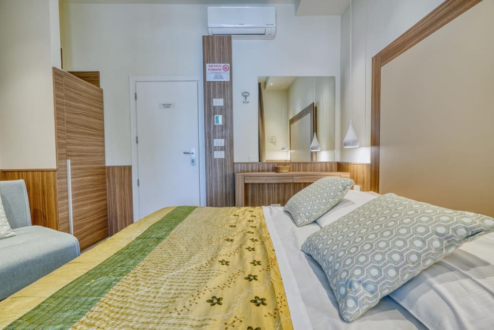 Hotel Everest - Bar e Ristorante Hotel in Marche