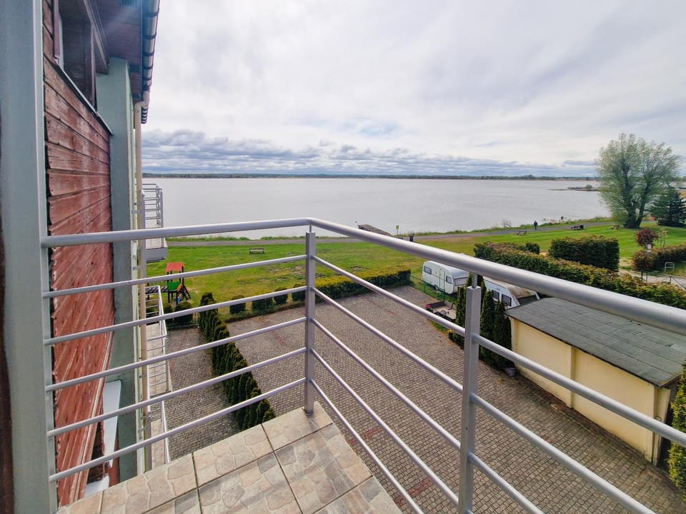 Day, Natural landscape, View (from property/room), Balcony/Terrace, Lake view