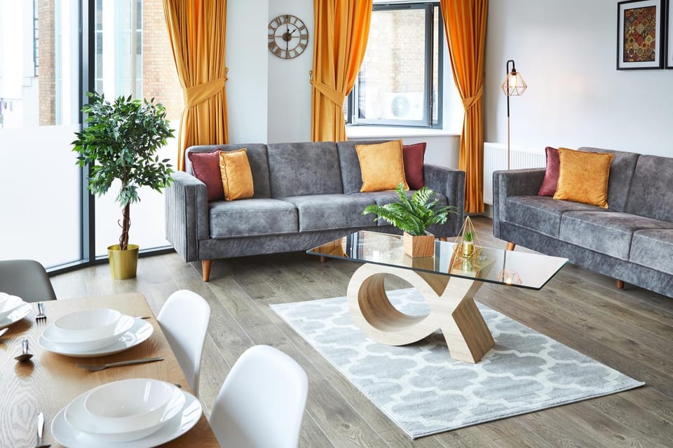Living room, Seating area