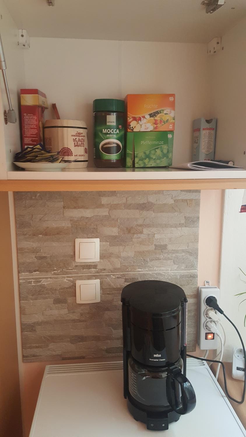 Coffee/tea facilities, Kitchen or kitchenette