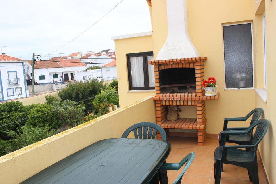BBQ facilities, Balcony/Terrace