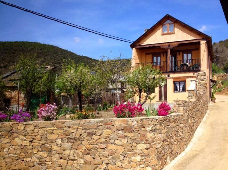 El Mirador del Bierzo House in Castile and León