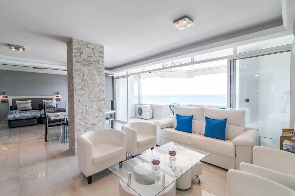 Deluxe Supreme Apartment in Malaga