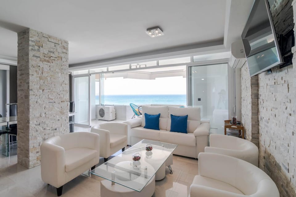Deluxe Supreme Apartment in Malaga