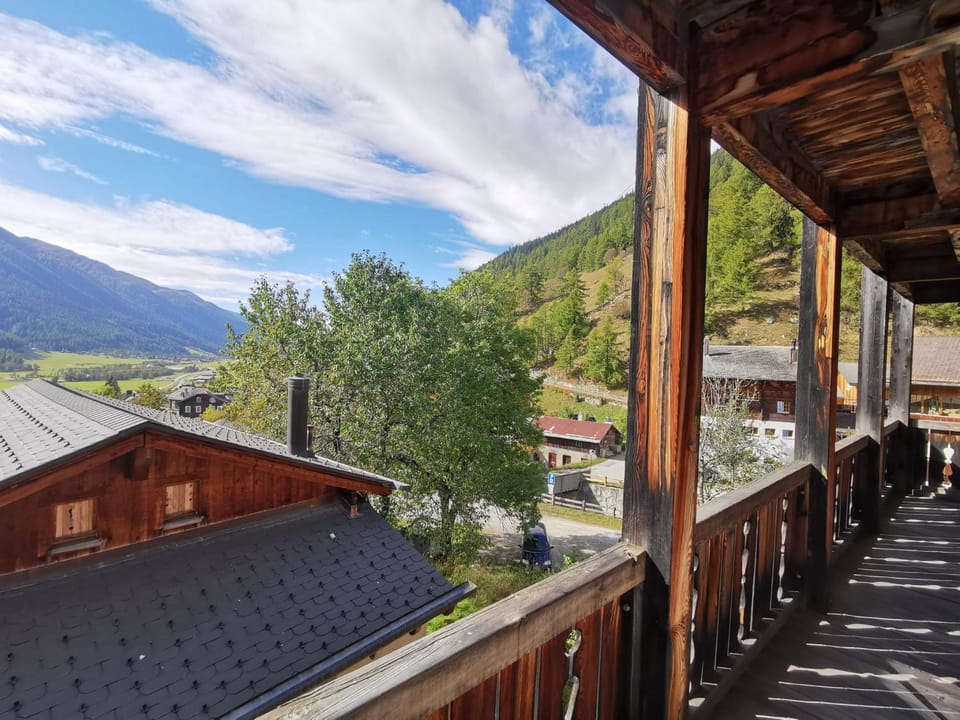 Chalet Edi Chalet in Canton of Valais