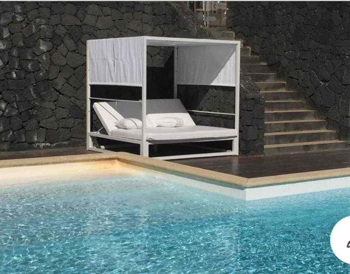 Luxury studio, sea view, pool Apartment in Isla de Lanzarote