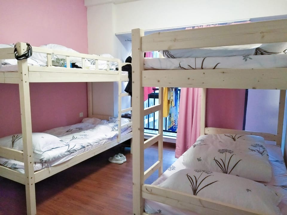 YoYo Youth Apartment Hostel in Guangzhou