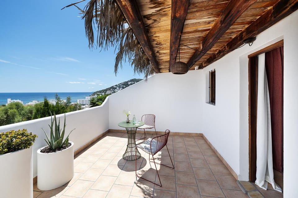 Day, Natural landscape, View (from property/room), Balcony/Terrace, Sea view