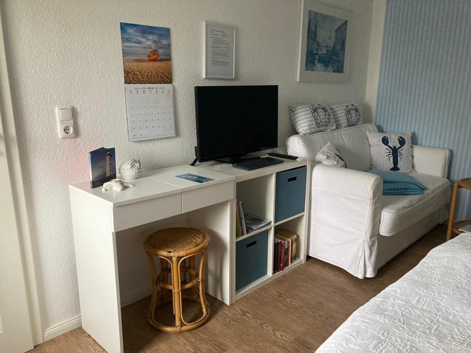 TV and multimedia, Bedroom