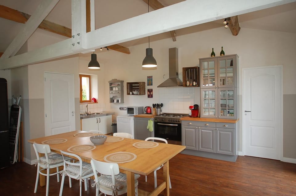 LE TEXIER The Cottage House in Nouvelle-Aquitaine