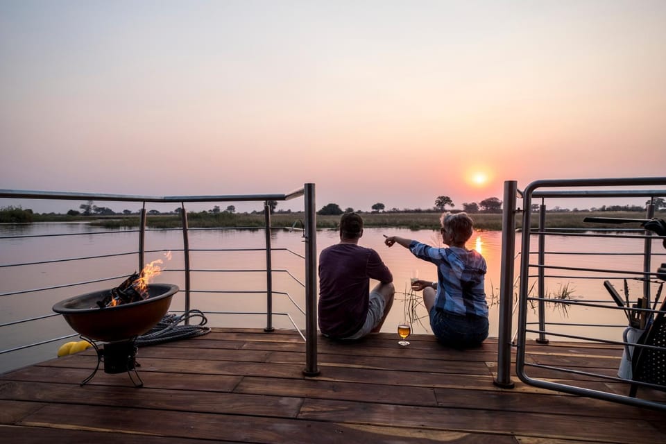 Natural landscape, Balcony/Terrace, Balcony/Terrace, River view, Sunset