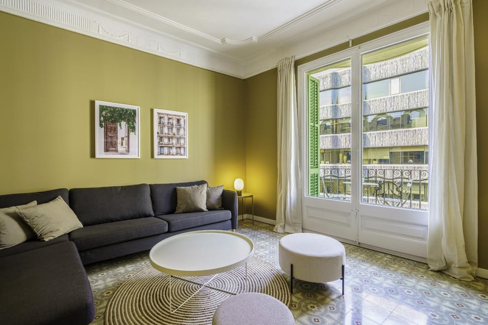 Communal lounge/ TV room, Living room