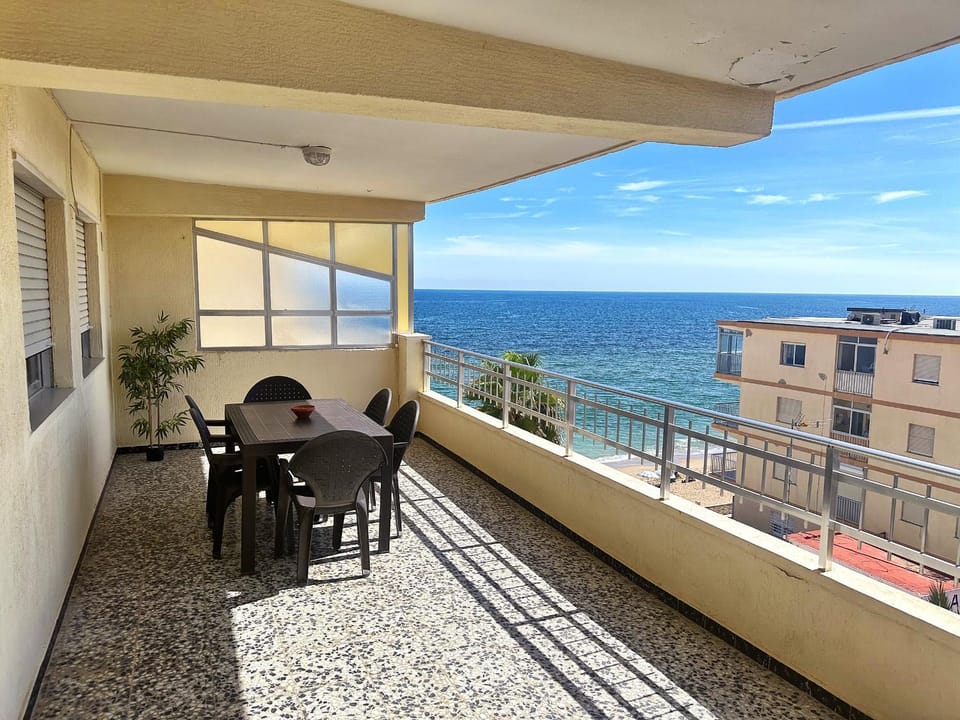 View (from property/room), Balcony/Terrace, Sea view