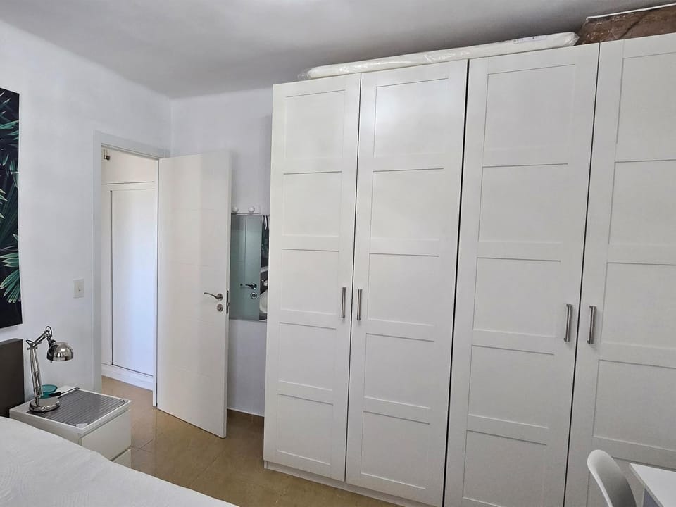 Bedroom, storage, wardrobe