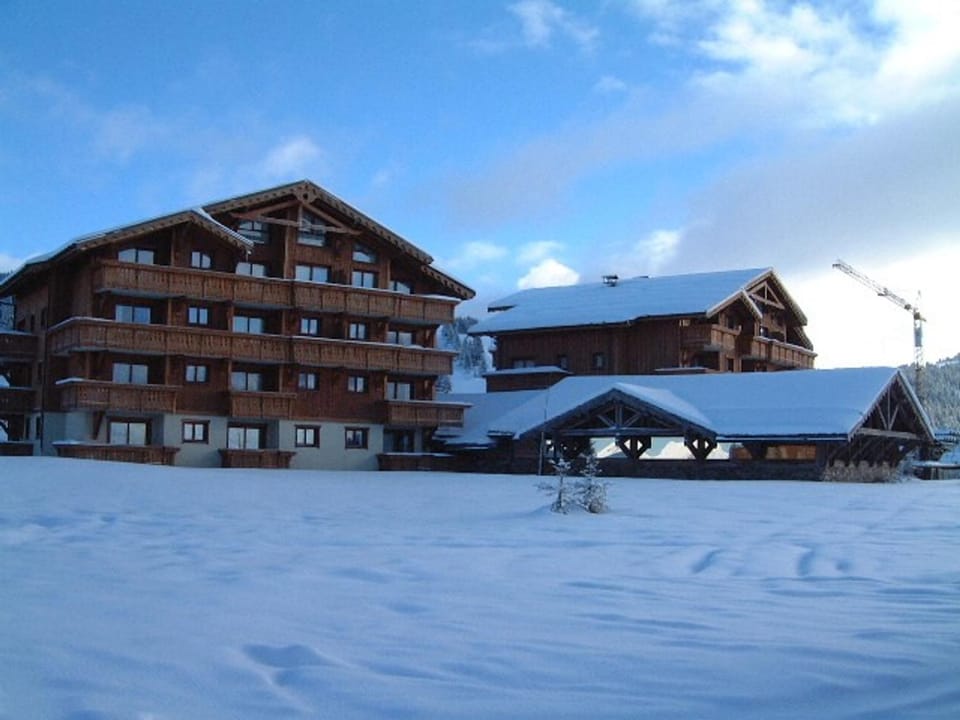 Confortable appartement 3 pièces avec piscine et parking aux Saisies - FR-1-293-224 Apartment in Haute-Savoie