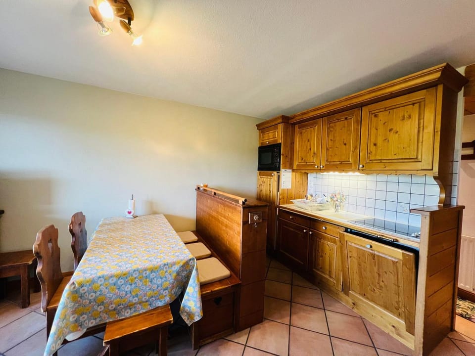 Confortable appartement 3 pièces avec piscine et parking aux Saisies - FR-1-293-224 Apartment in Haute-Savoie
