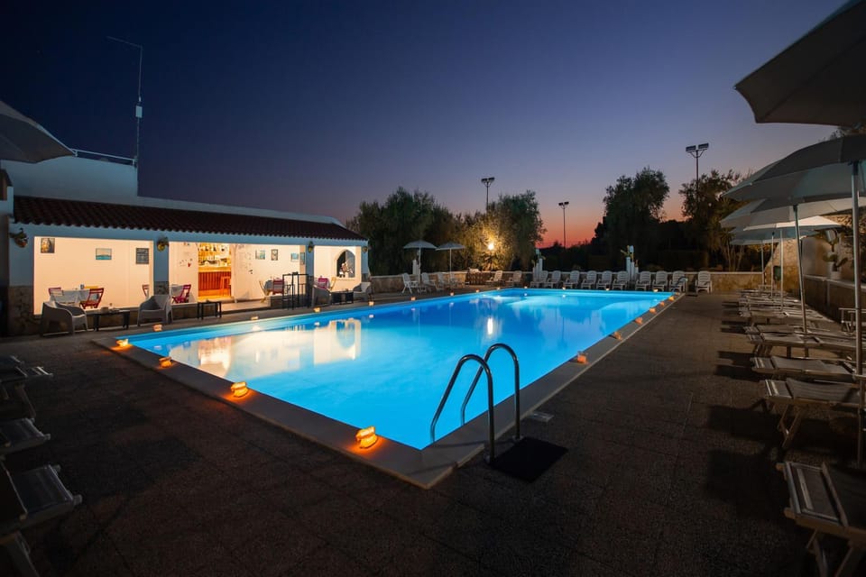 Night, Swimming pool