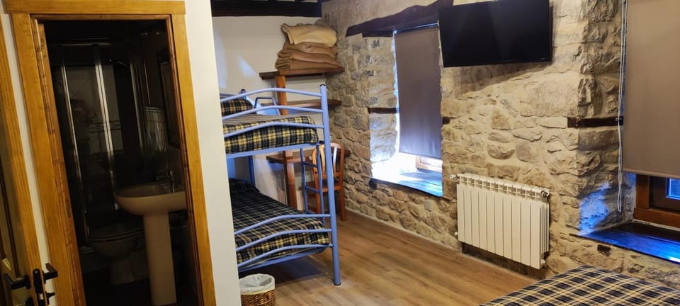 Albergue Turístico Valdebaró Hostel in Cantabria