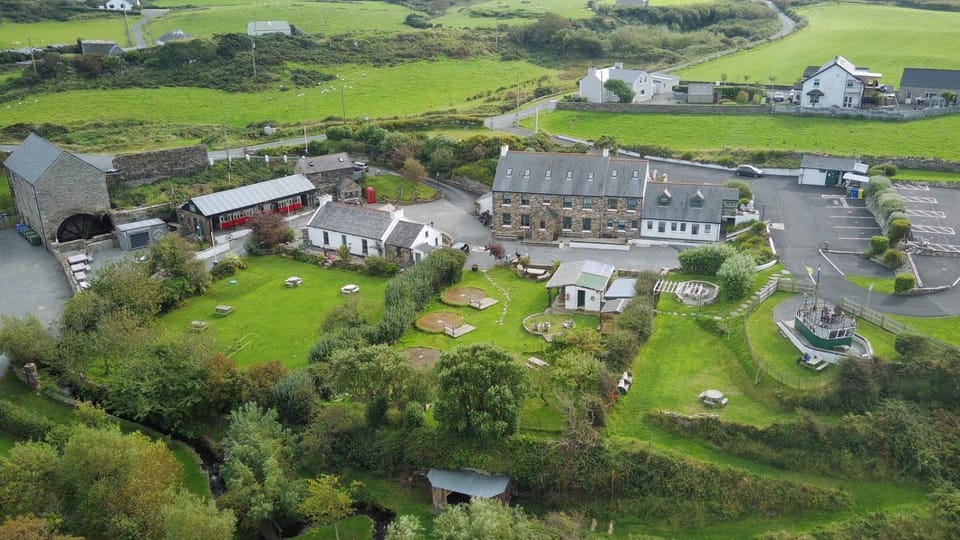Property building, Natural landscape