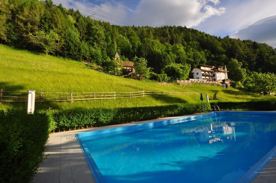 Pool view, Swimming pool, Swimming pool