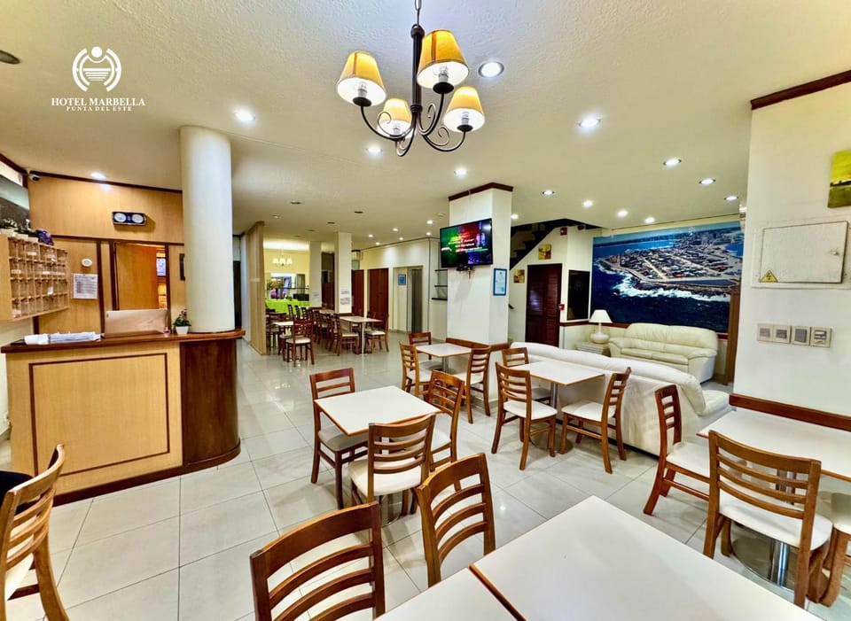 Lobby or reception, Buffet breakfast