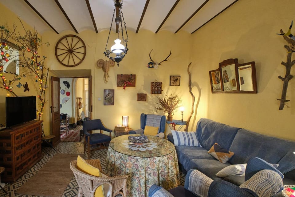 TV and multimedia, Living room, Seating area
