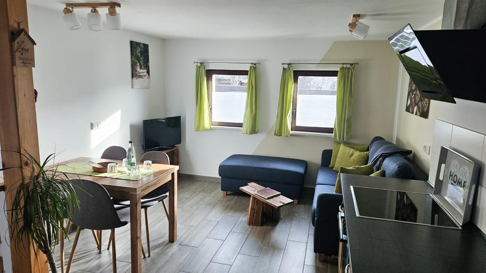 Kitchen or kitchenette, Living room, Dining area, Food