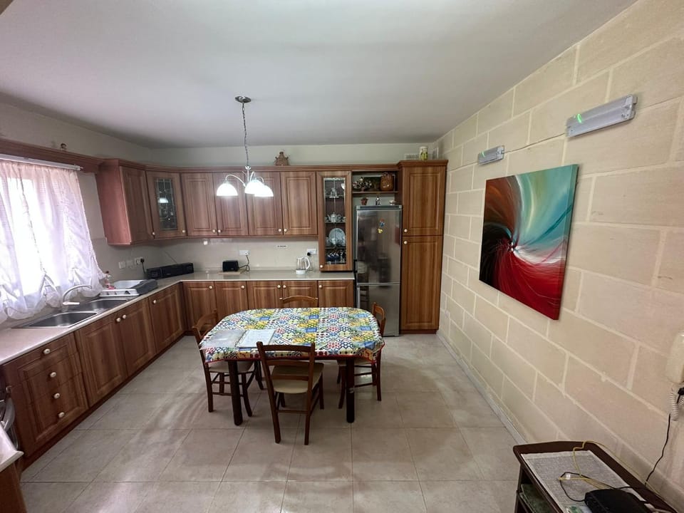 Kitchen or kitchenette, kitchen