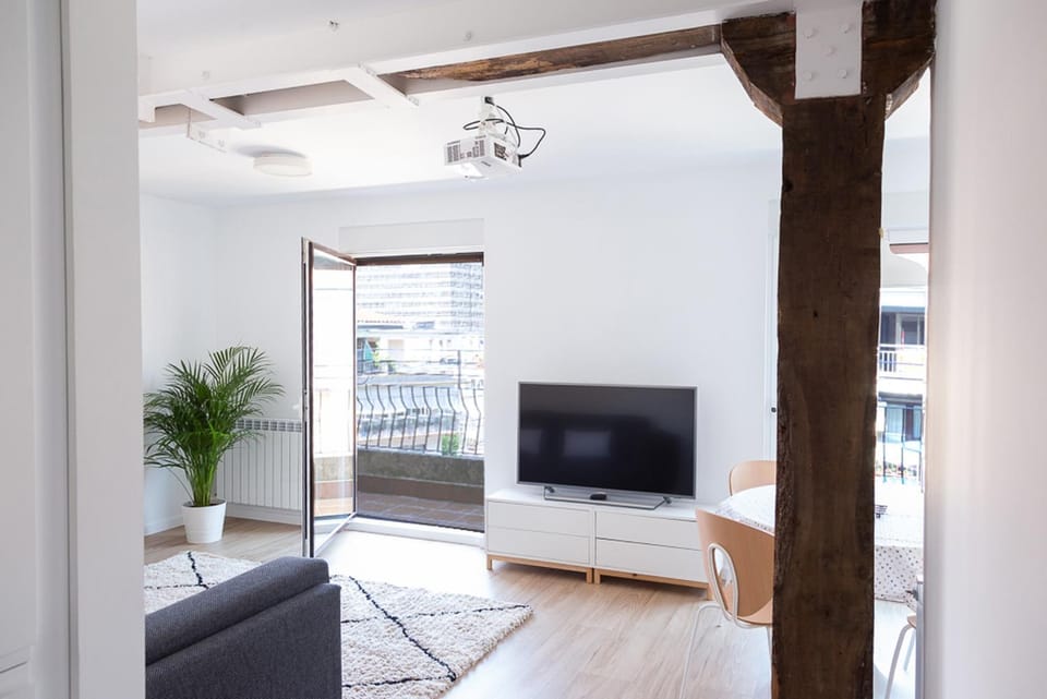 Next city center San Sebastian Bus & Train Station Free wifi Apartment in San Sebastian