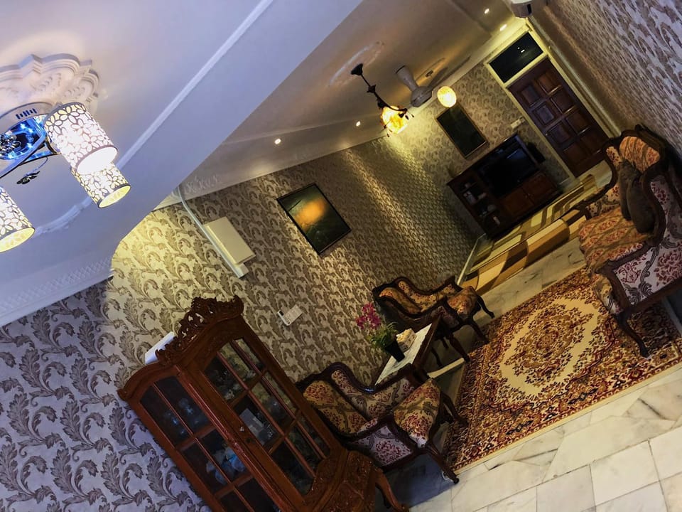 Bayan Baru Homestay @ Taman Sri Nibong House in Bayan Lepas