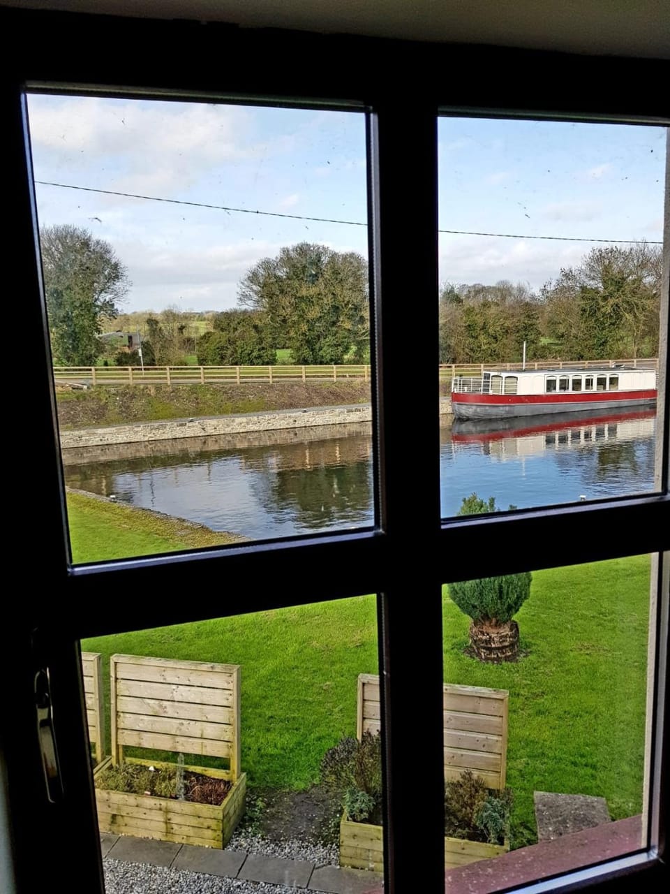 Spring, Day, Garden, On site, Landmark view