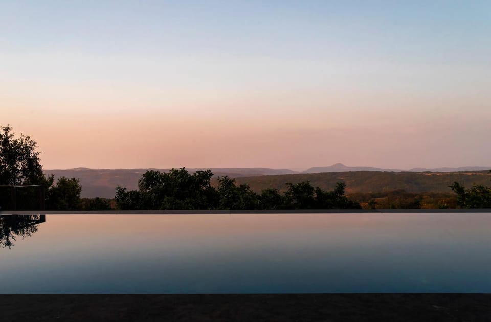 Mountain view, Pool view, Swimming pool, Swimming pool