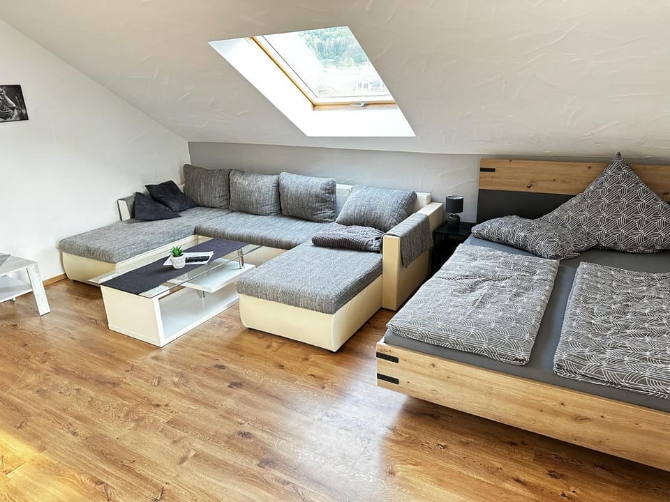 Bed, Living room, Photo of the whole room, Seating area, Bedroom