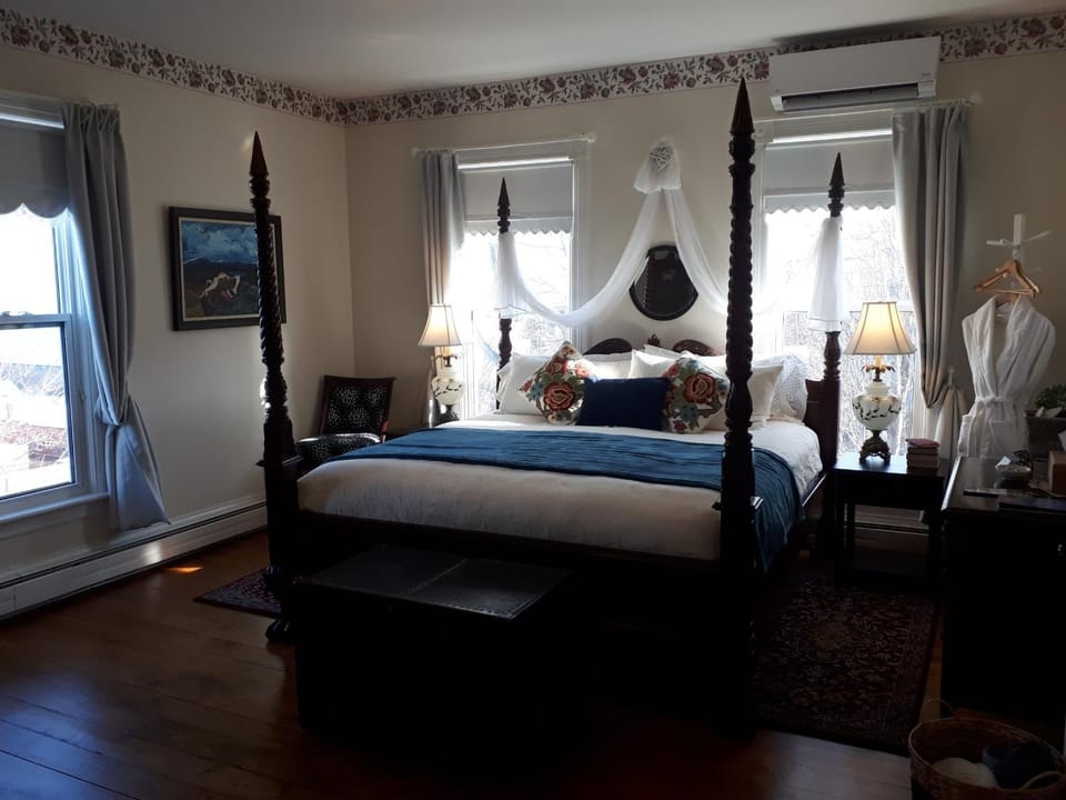 Hillside Landing B&B Bed and Breakfast in New Brunswick