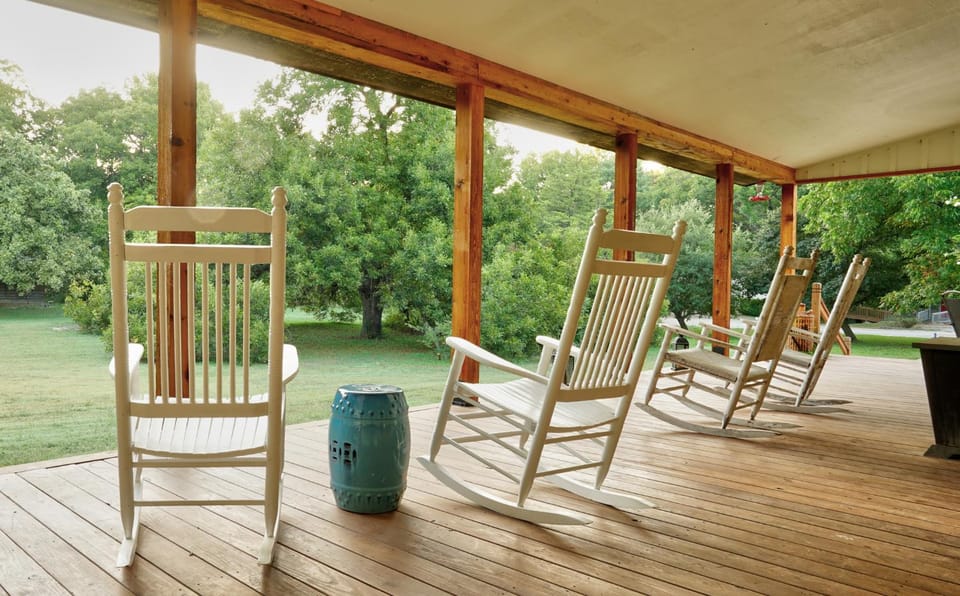 Property building, Breakfast