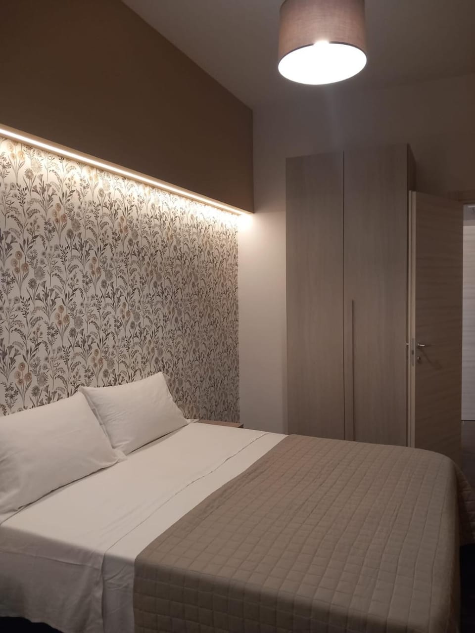 DONNA MELA apartments Apartment in Barcellona Pozzo di Gotto