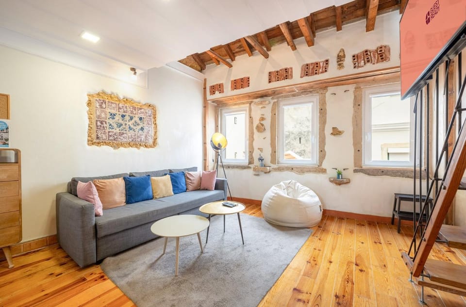 GuestReady - Local and Modern Duplex Apartment in Lisbon
