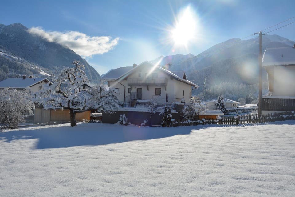 Property building, Winter