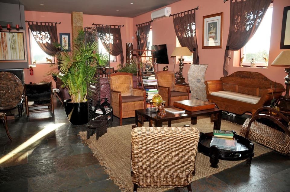 Living room, Lobby or reception, Lounge or bar, Seating area