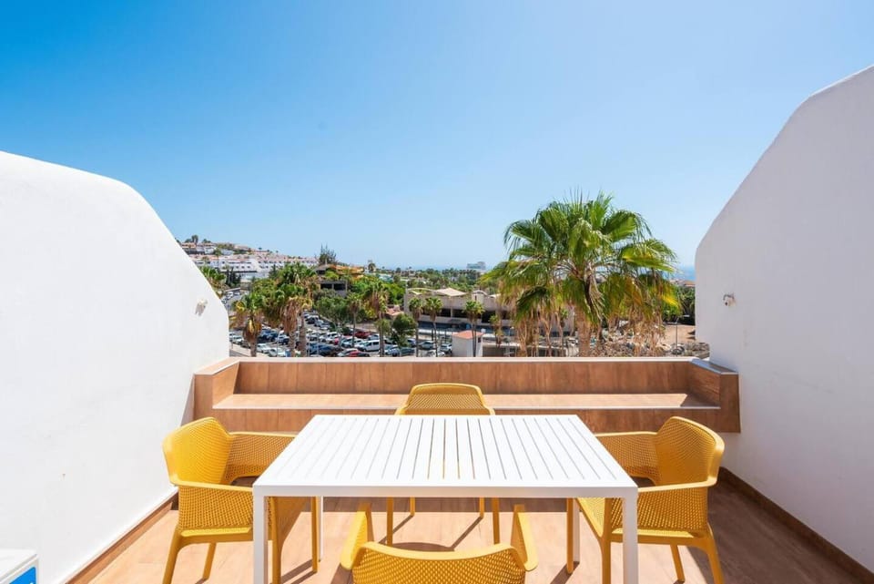Costa Preciosa , apartamento con vistas a la playa Apartment in Costa Adeje