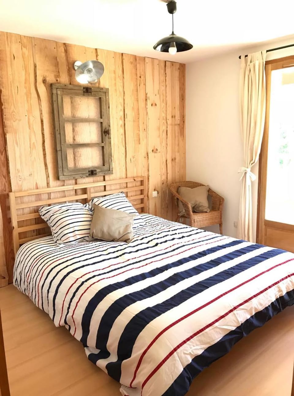 Chambres d'Hôtes La Téouleyre Bed and Breakfast in Saint-Julien-en-Born