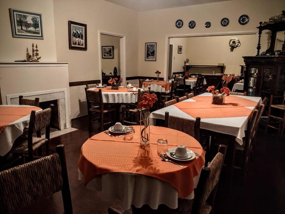 Pousada Casa Amarela Inn in State of São Paulo