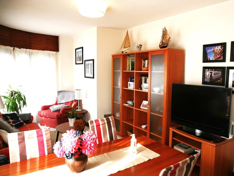 Apartamento Somo completo 200m de la playa para 5 personas maximo Apartment in Cantabria